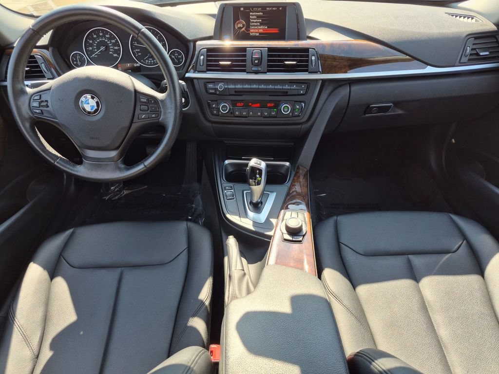 Used 2015 BMW 320i xDrive Sedan AWD/4WD image 13