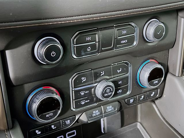 Certified 2024 Chevrolet Tahoe High Country w/ Premium Package image 15