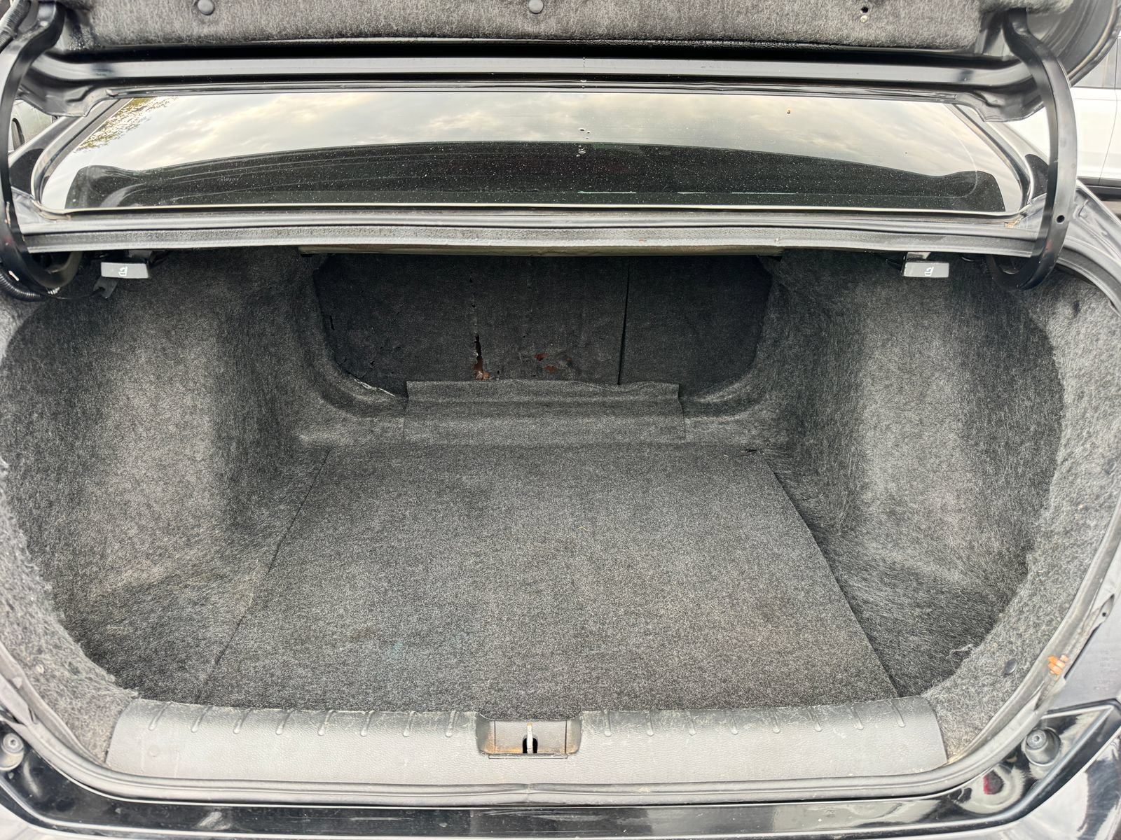 Used 2017 Honda Civic EX-L image 6