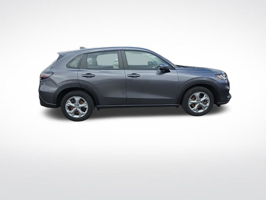Used 2023 Honda HR-V LX image 8