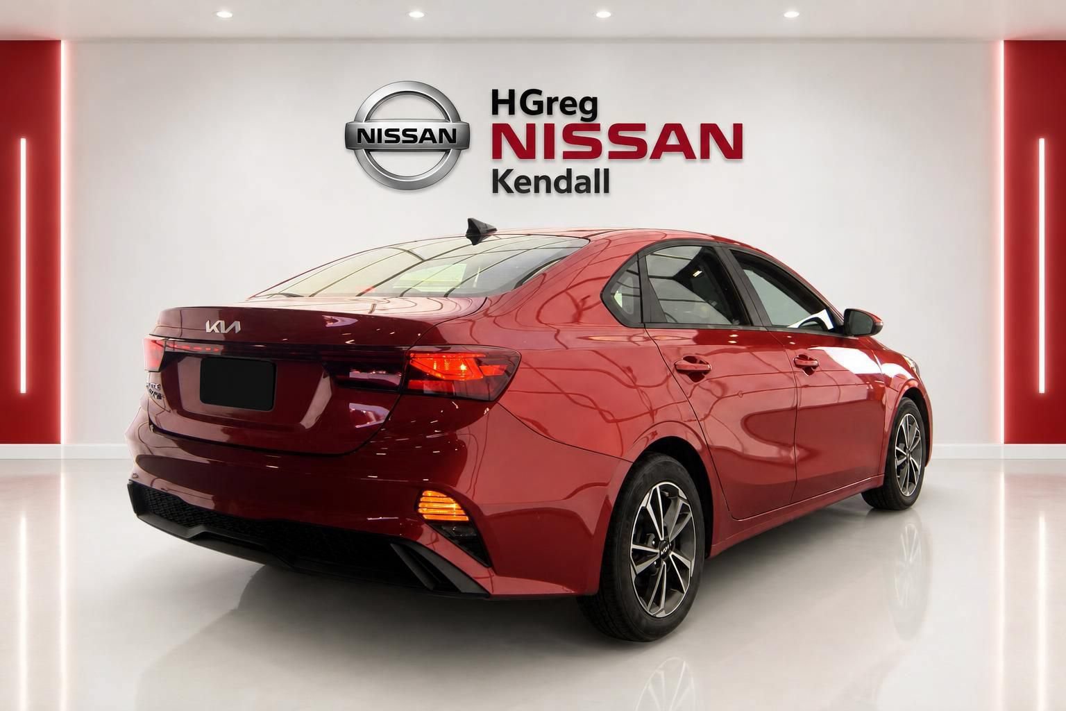 Used 2022 Kia Forte LXS FWD image 4