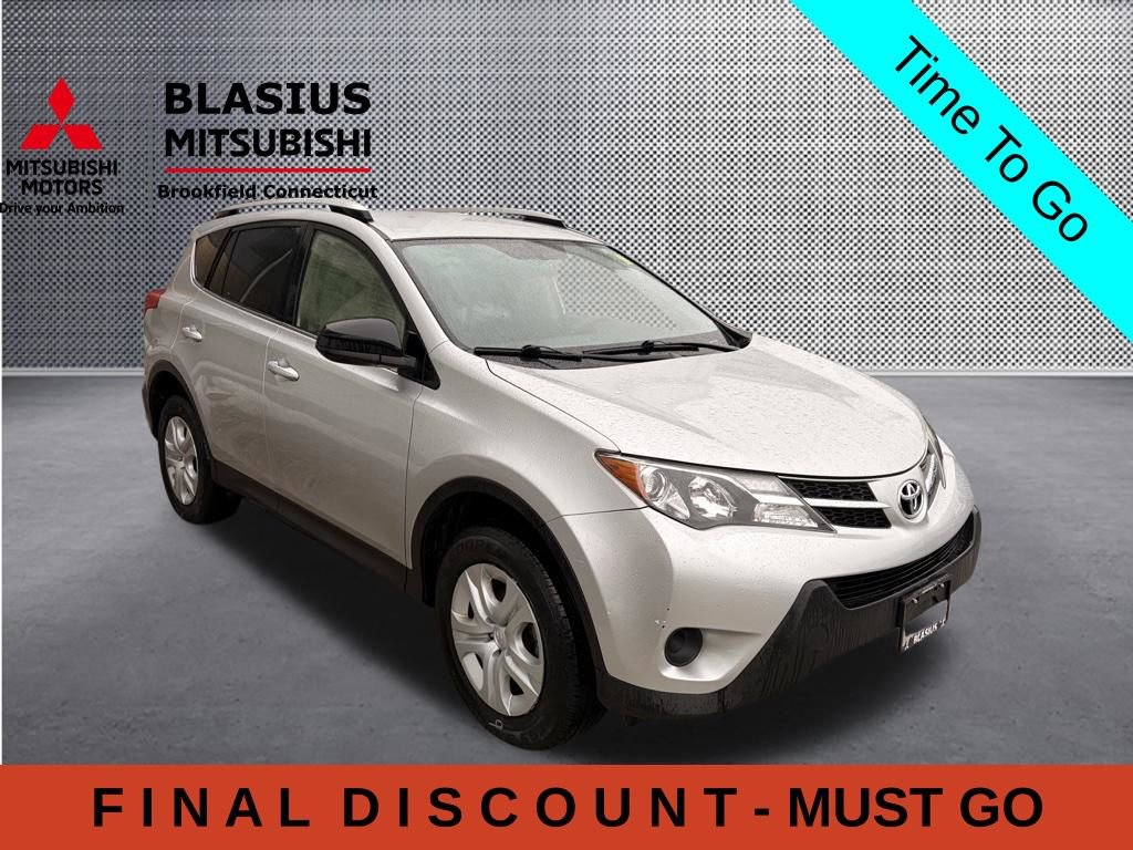Used 2015 Toyota RAV4 LE AWD/4WD image 1