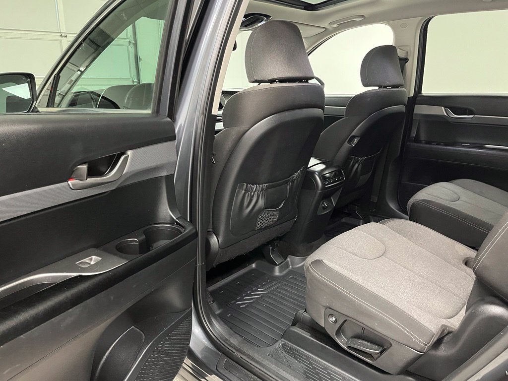 Used 2020 Hyundai Palisade SEL FWD image 45