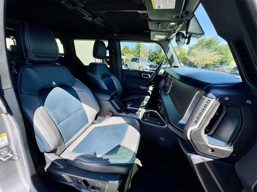 Used 2022 Ford Bronco Outer Banks image 23