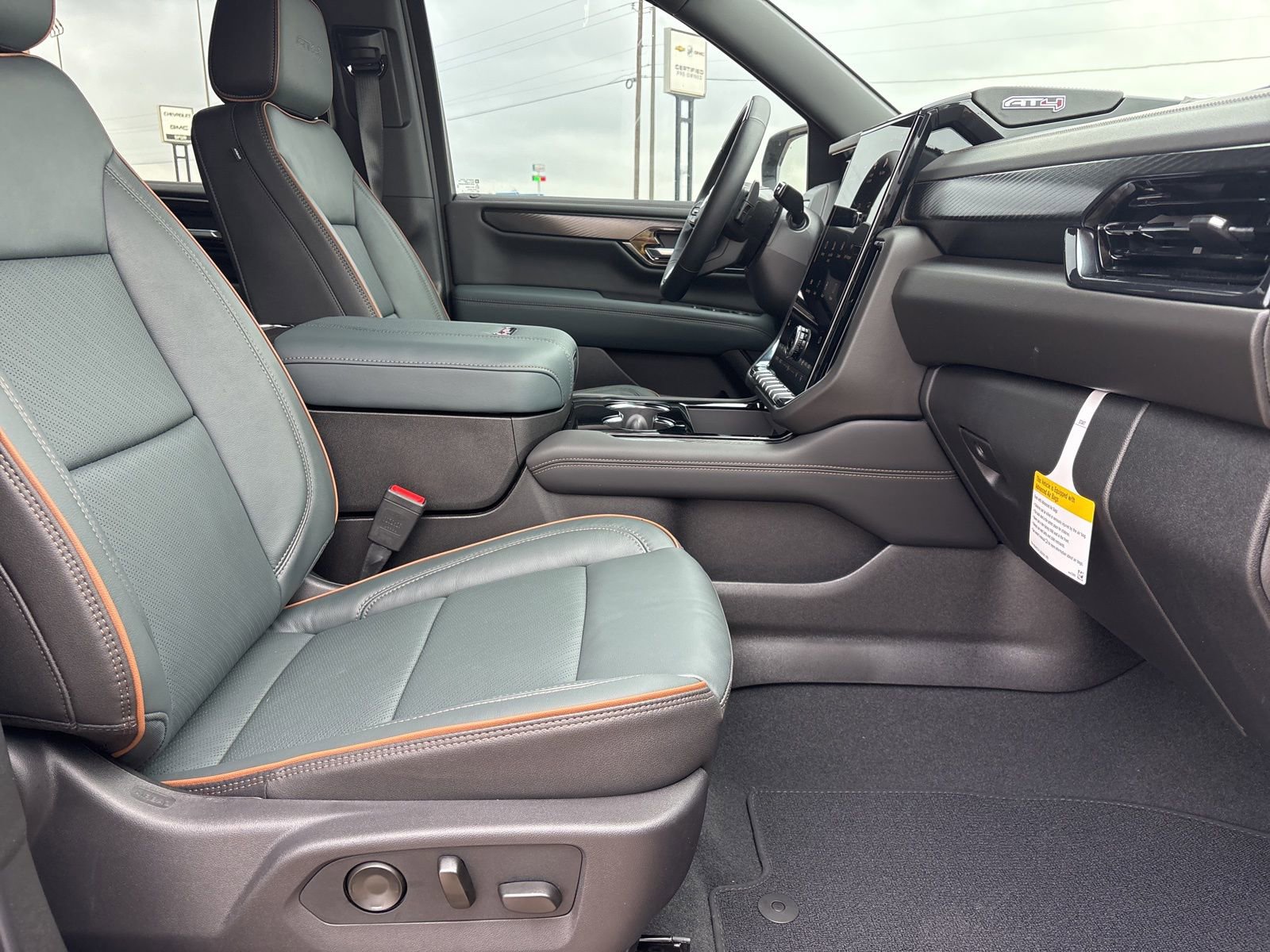 New 2026 GMC Yukon XL AT4 w/ Premium Trailering Package image 25