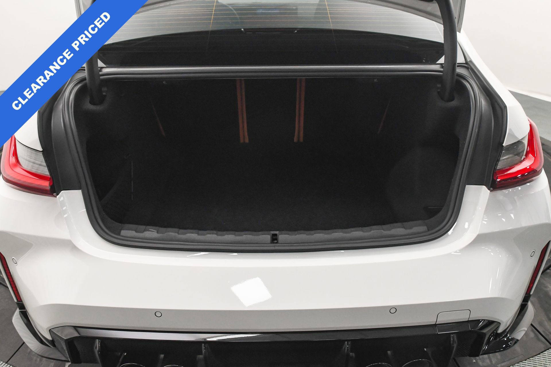 Used 2023 BMW M3 Competition w/ Executive Package image 7