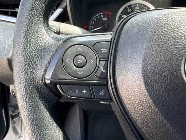 Used 2022 Toyota Corolla LE FWD image 13