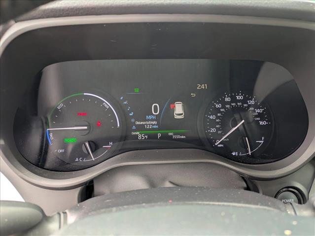 Used 2025 Toyota Sienna XLE image 10