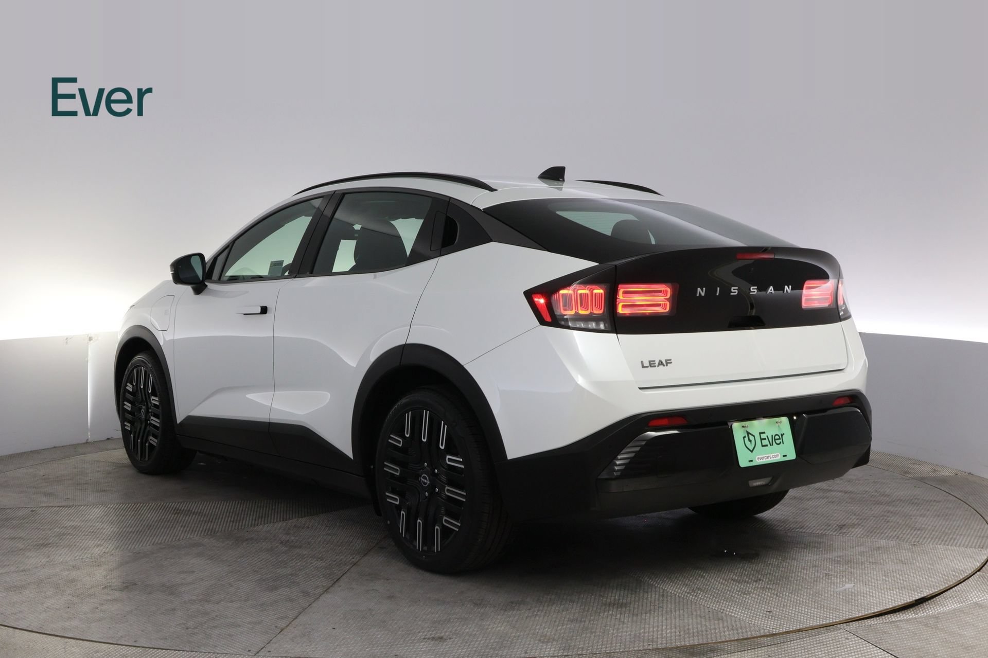 Used 2026 Nissan Leaf Platinum+ FWD image 17