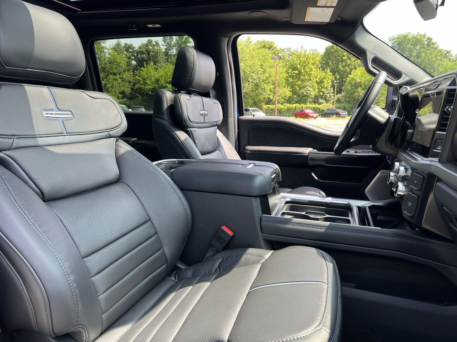 New 2026 Ford F450 Platinum AWD/4WD image 27