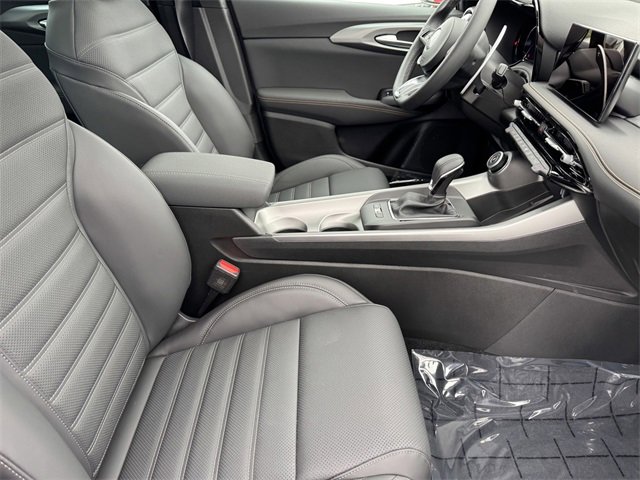 New 2025 Alfa Romeo Tonale w/ Premium Package image 9