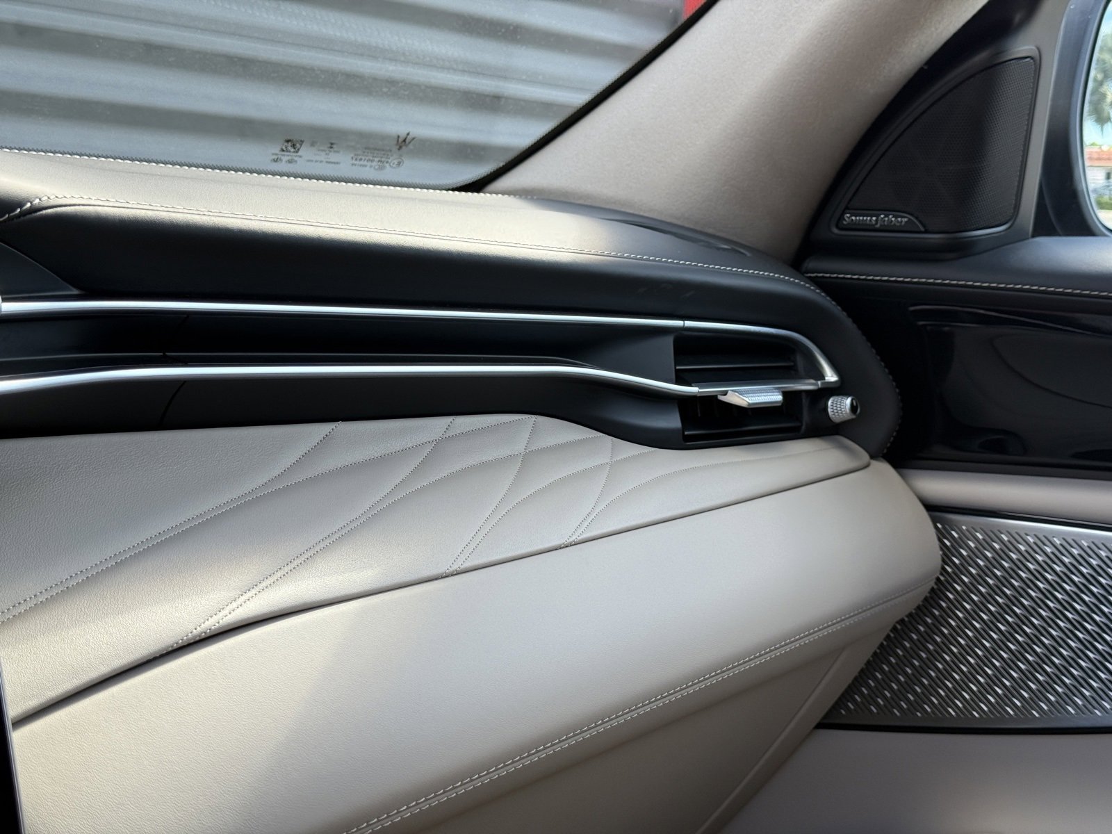 Used 2023 Maserati Grecale GT image 23