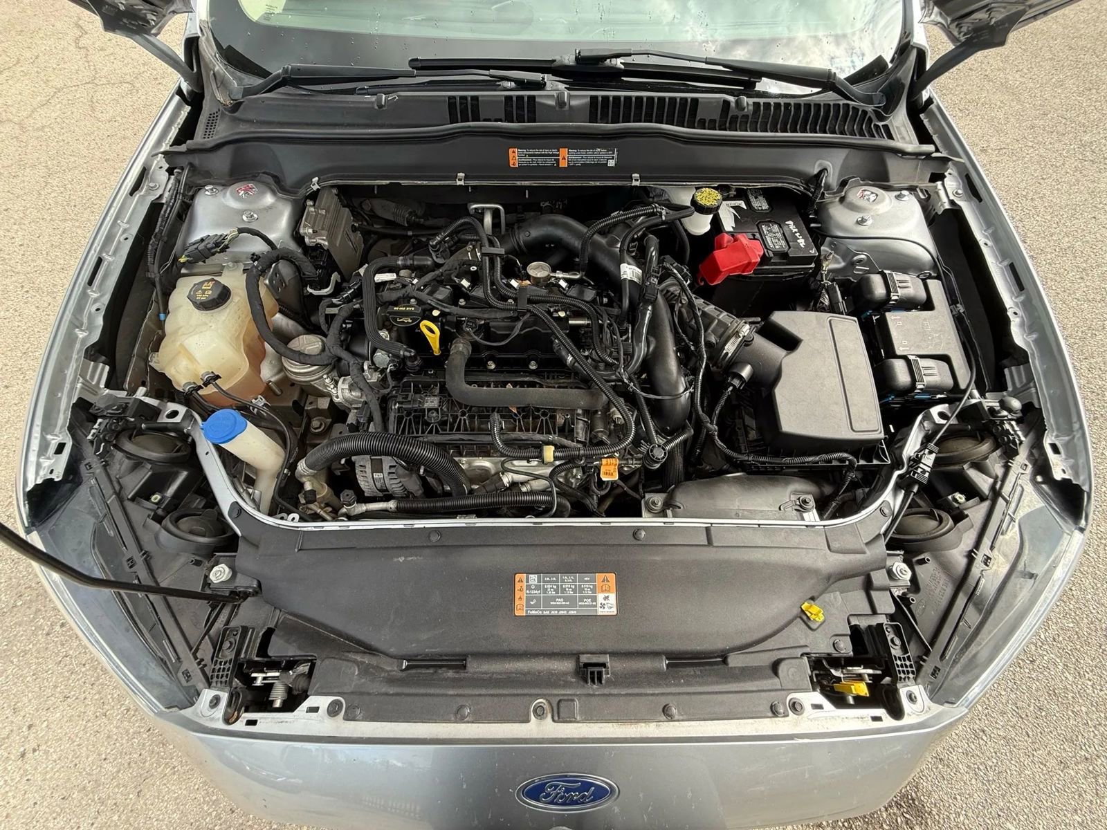 Used 2020 Ford Fusion SE image 21