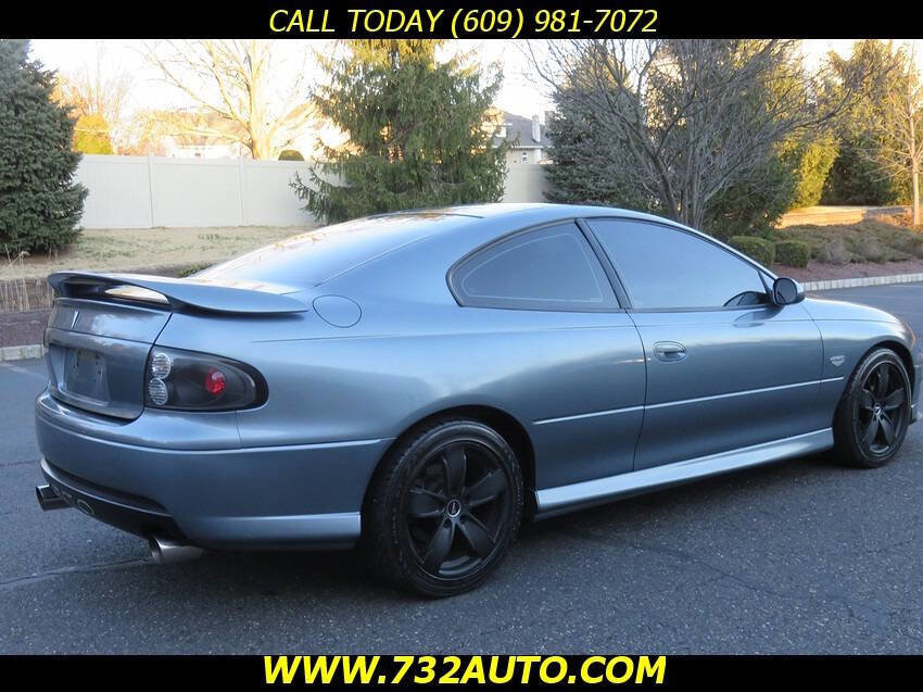 Used 2005 Pontiac GTO image 12