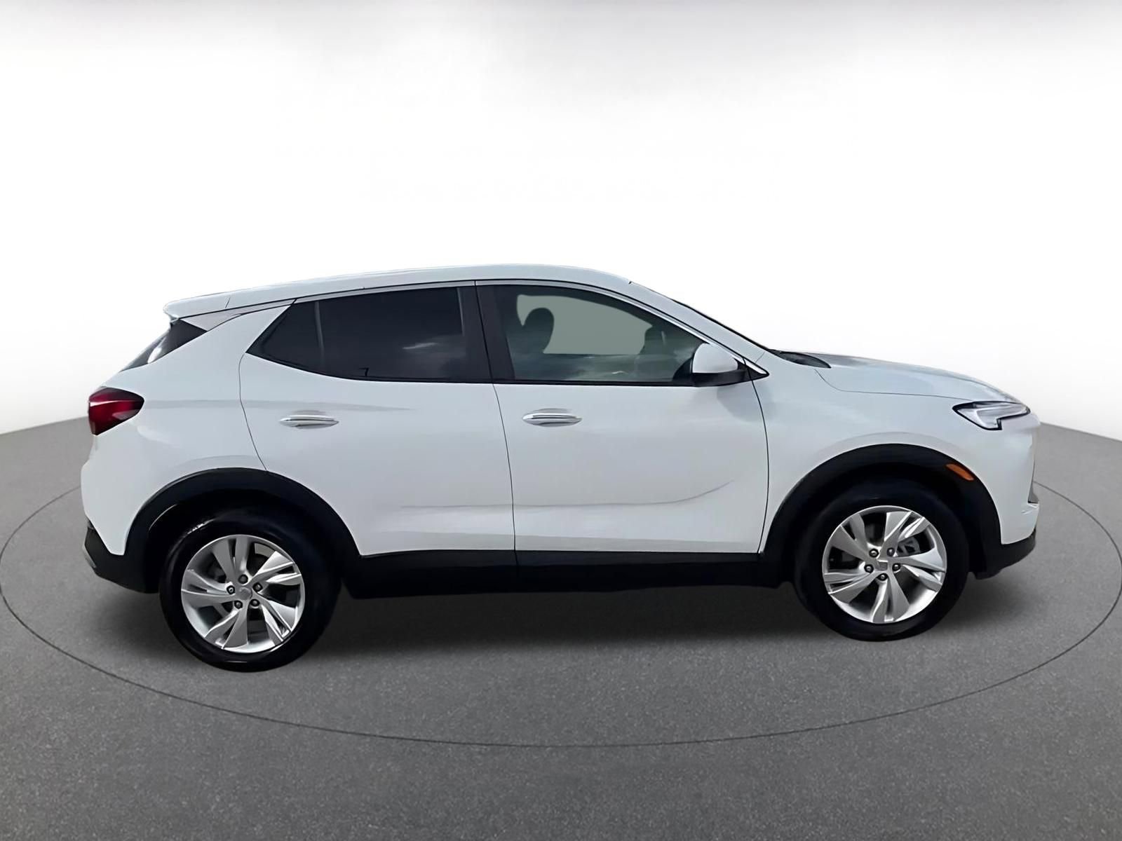Used 2025 Buick Encore GX Preferred FWD image 16