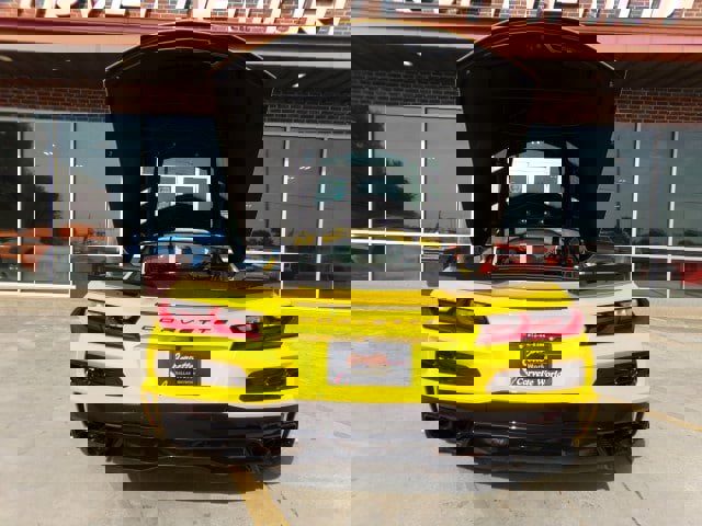 Used 2025 Chevrolet Corvette E-Ray w/ Stealth Interior Trim Package AWD/4WD image 11