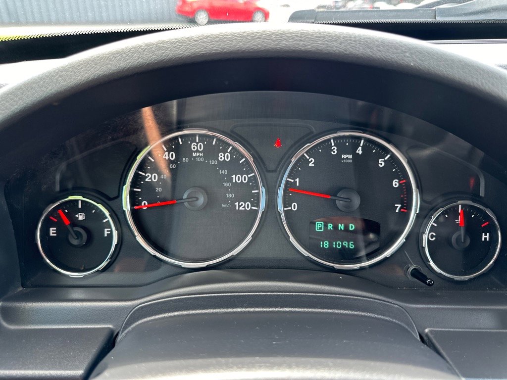 Used 2009 Jeep Liberty Sport image 27