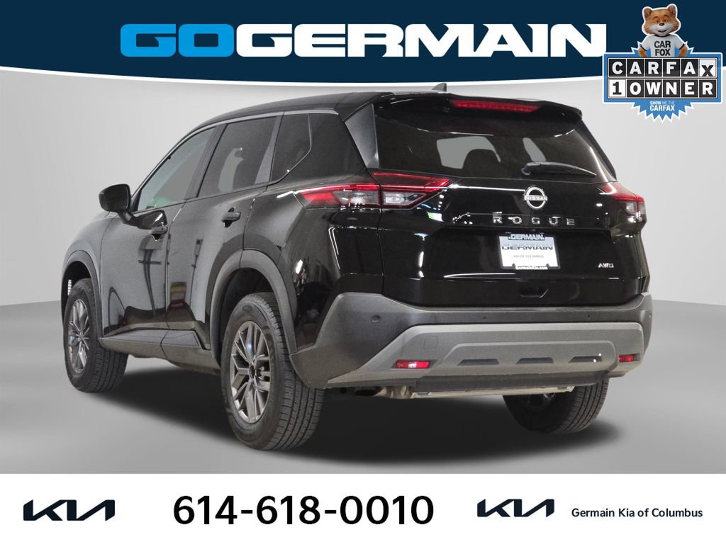 Used 2023 Nissan Rogue S AWD/4WD image 10