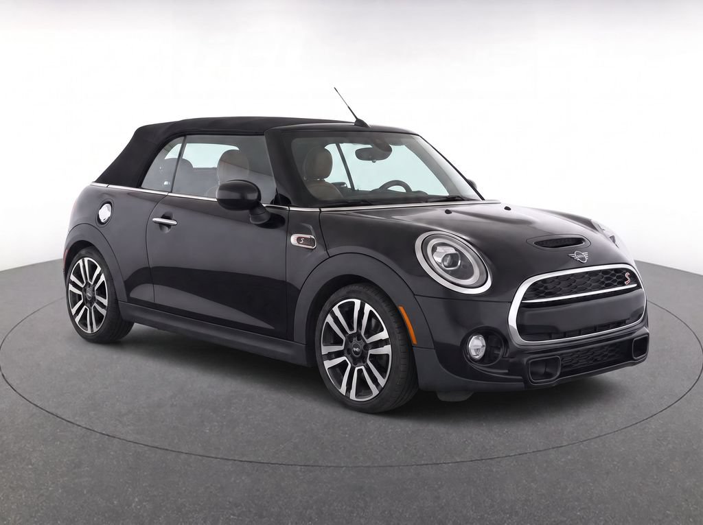 Used 2020 MINI Cooper S w/ Signature Upholstery Package FWD image 2