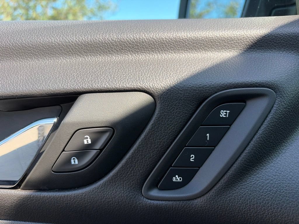 Used 2023 GMC Acadia Denali AWD/4WD image 49