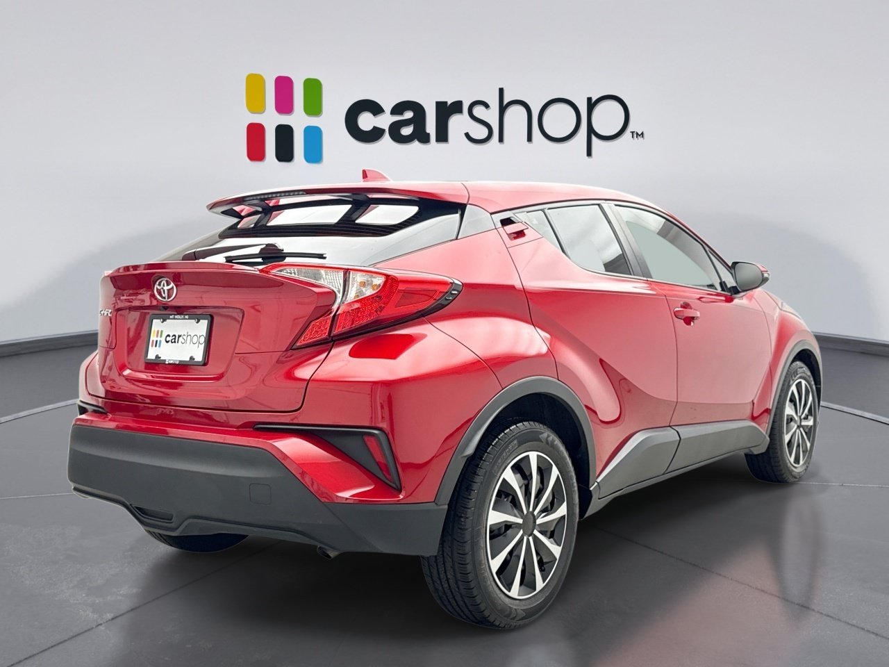 Used 2020 Toyota C-HR LE FWD image 5