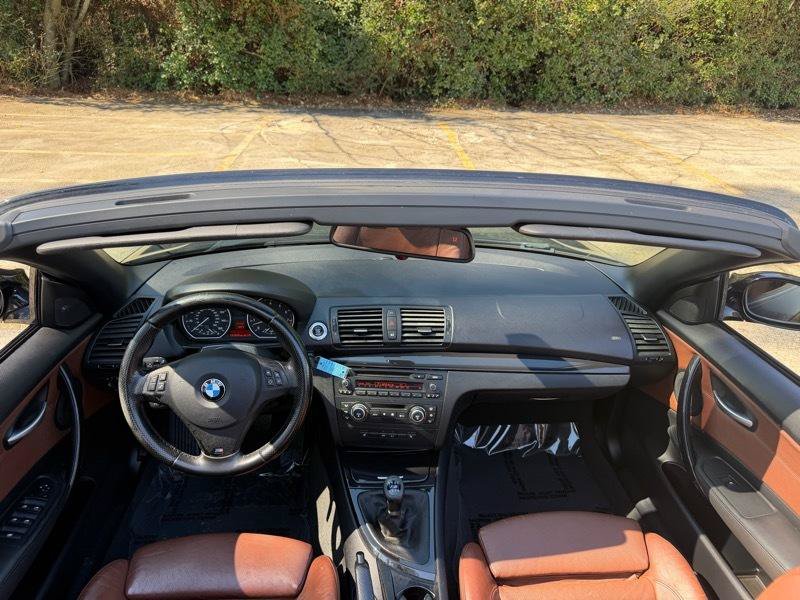 Used 2008 BMW 135i Convertible RWD image 27