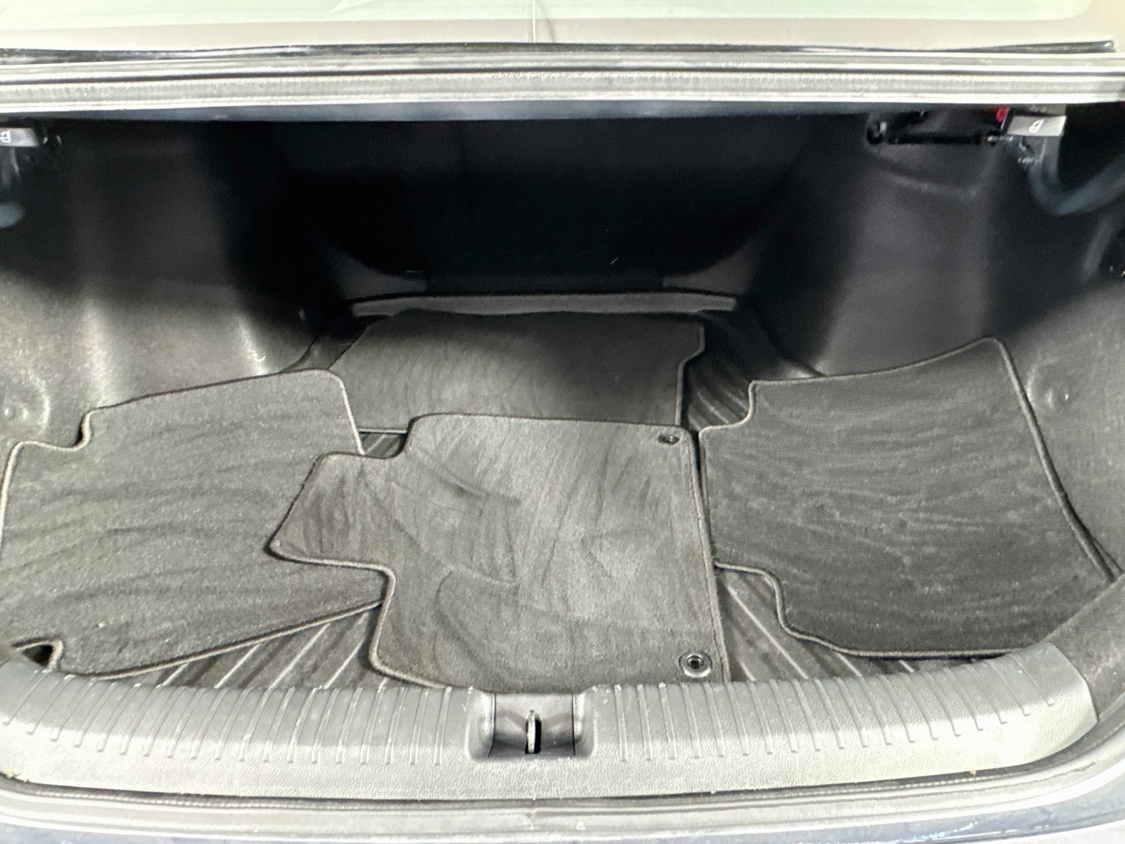 Certified 2023 Honda Accord EX image 19