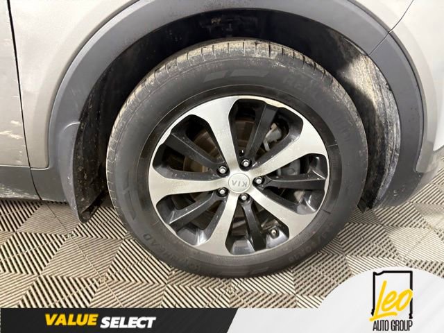 Used 2017 Kia Sorento EX w/ EX V6 Premium Package FWD image 24