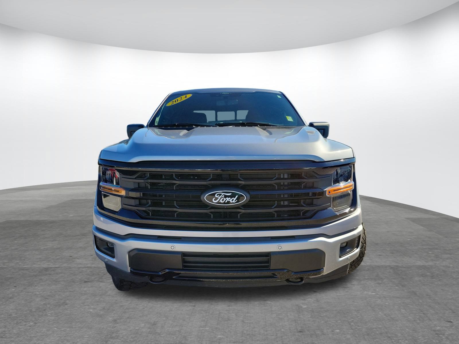 Used 2024 Ford F150 XLT w/ Equipment Group 302A MID image 2