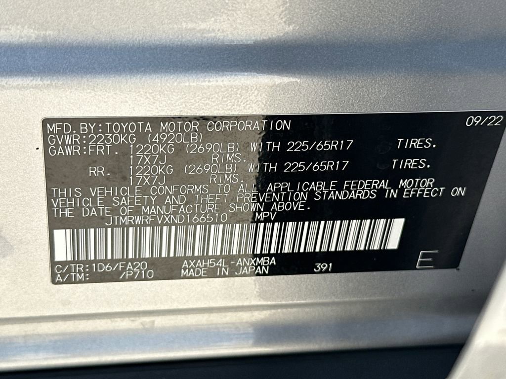 Used 2022 Toyota RAV4 XLE w/ Convenience Package AWD/4WD image 32