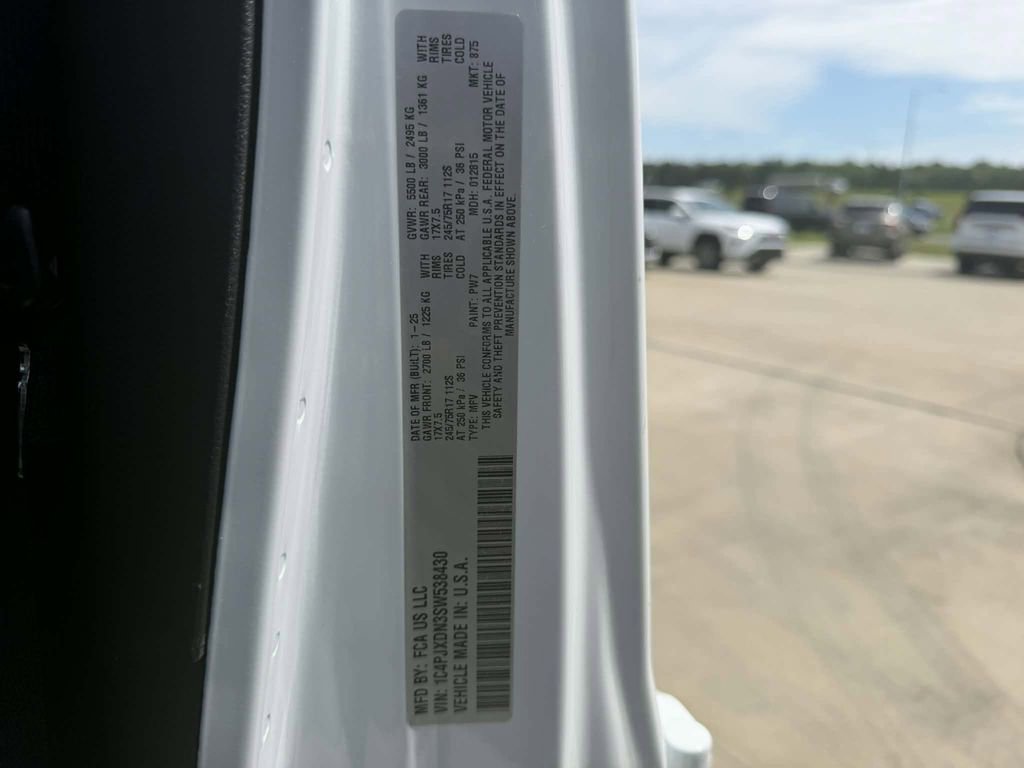 Used 2025 Jeep Wrangler Unlimited Sport AWD/4WD image 18