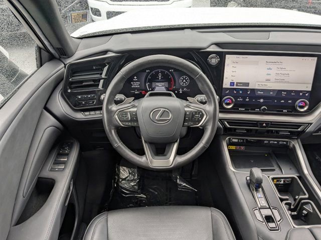 Used 2024 Lexus TX 350 FWD w/ Captains Chair Package image 18