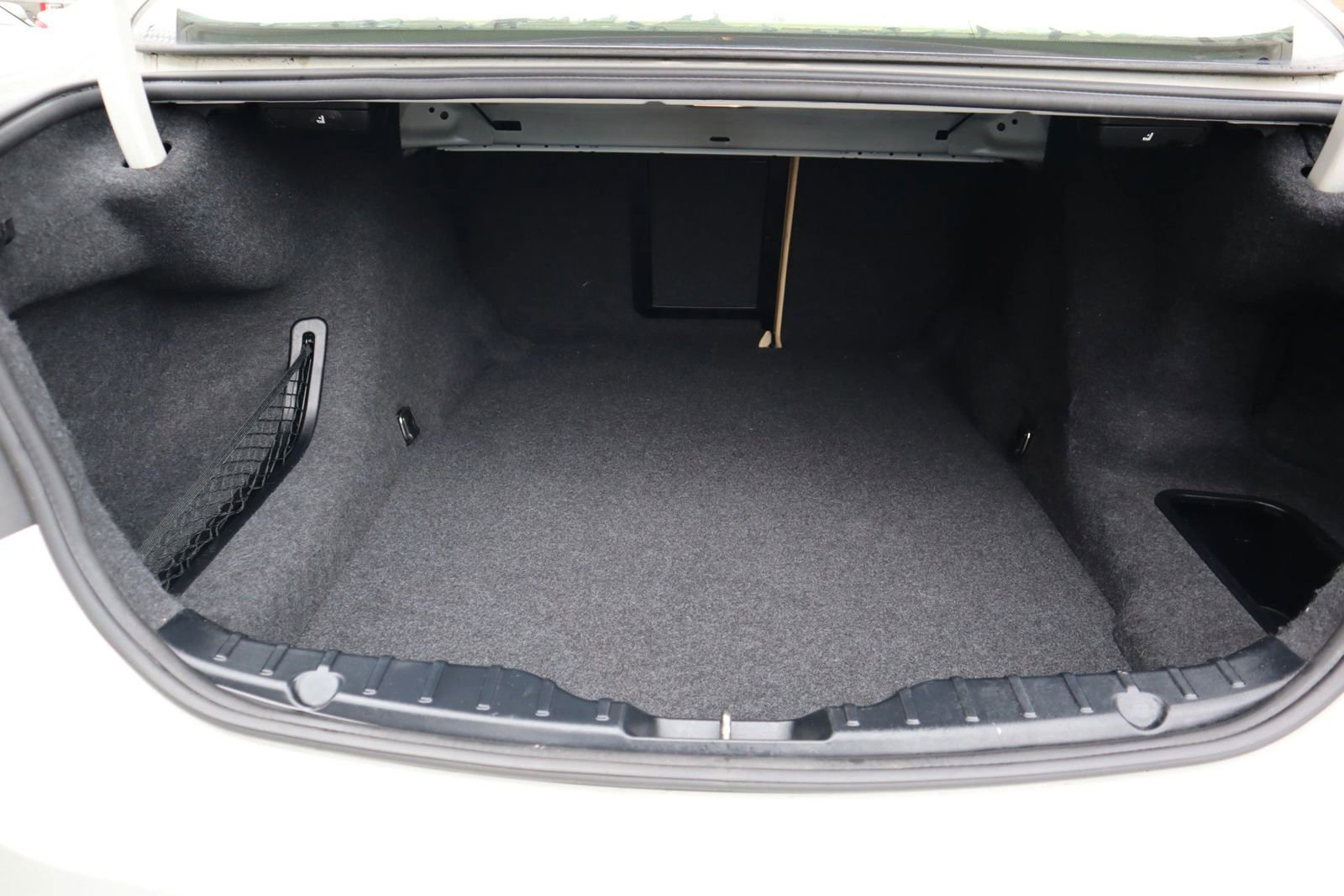 Used 2015 BMW 528i Sedan image 11