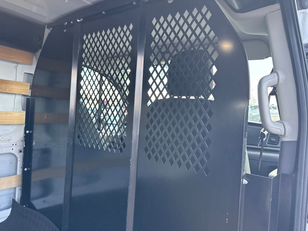 Used 2024 Ford Transit 250 Low Roof AWD w/ Exterior Upgrade Package image 10