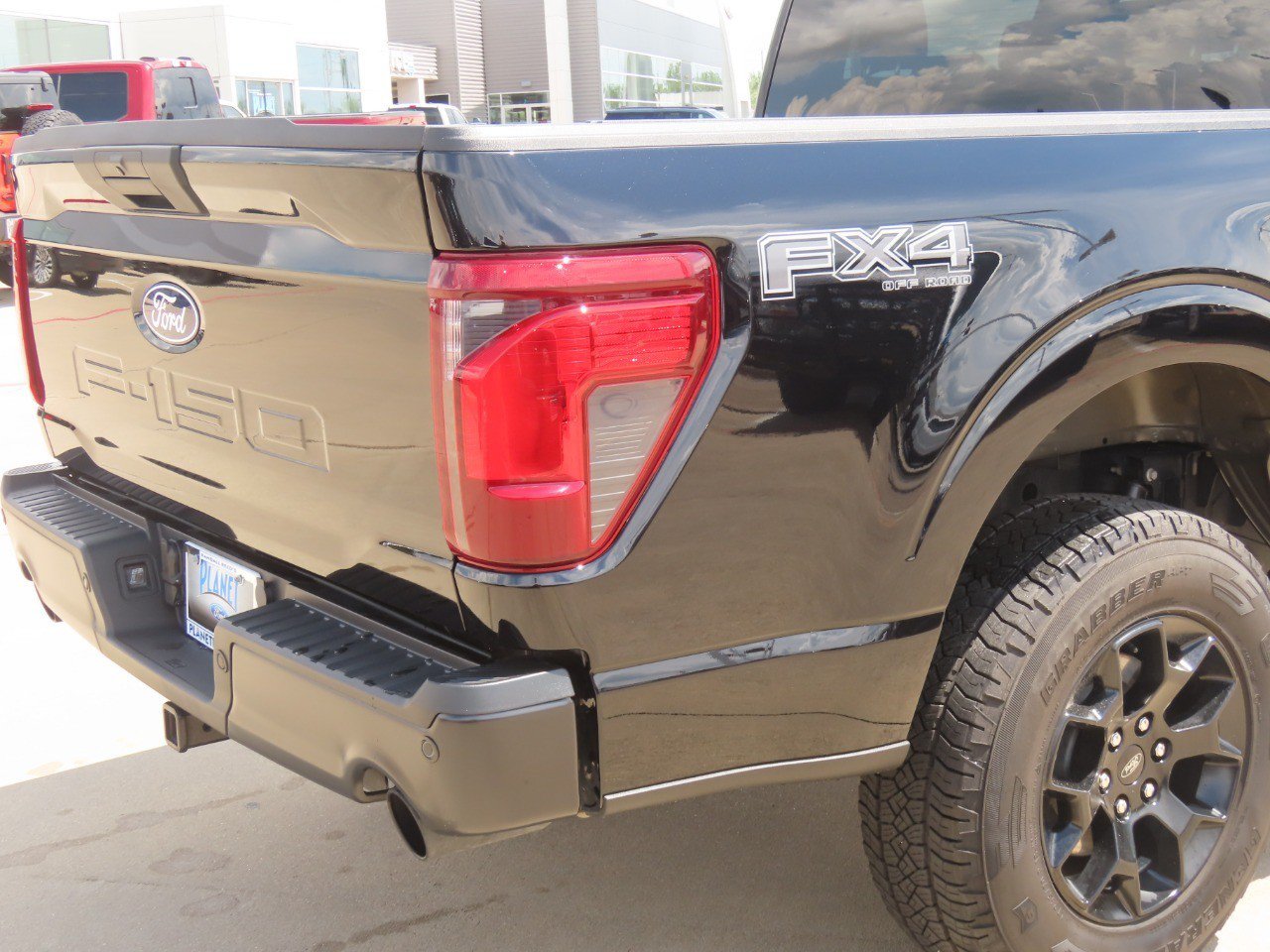 Certified 2025 Ford F150 STX w/ Equipment Group 201A FX4 AWD/4WD image 12