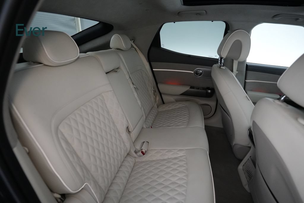 Used 2023 Genesis GV60 Performance AWD/4WD image 5