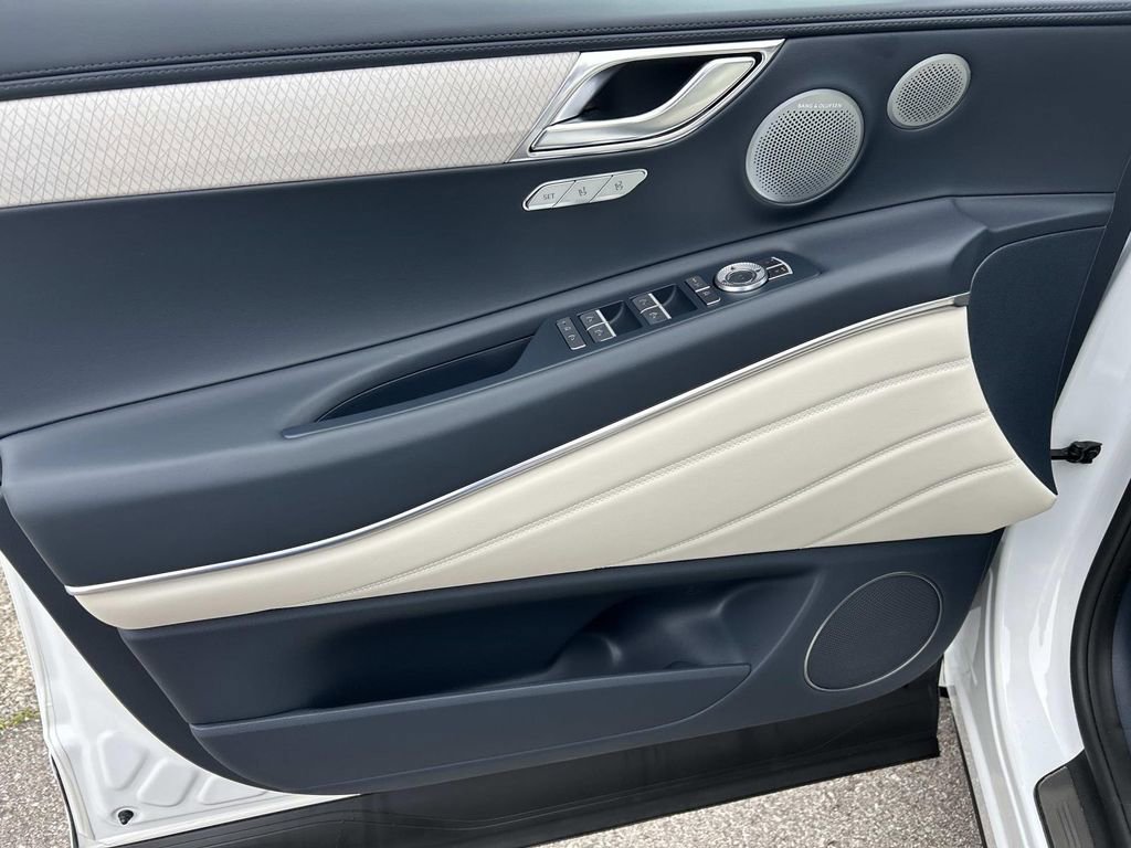 New 2026 Genesis GV80 3.5T Prestige image 17