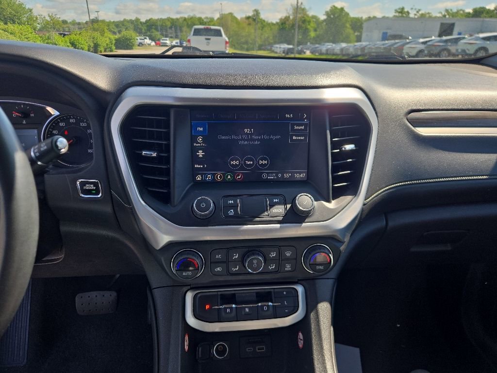 Used 2023 GMC Acadia SLT AWD/4WD image 8