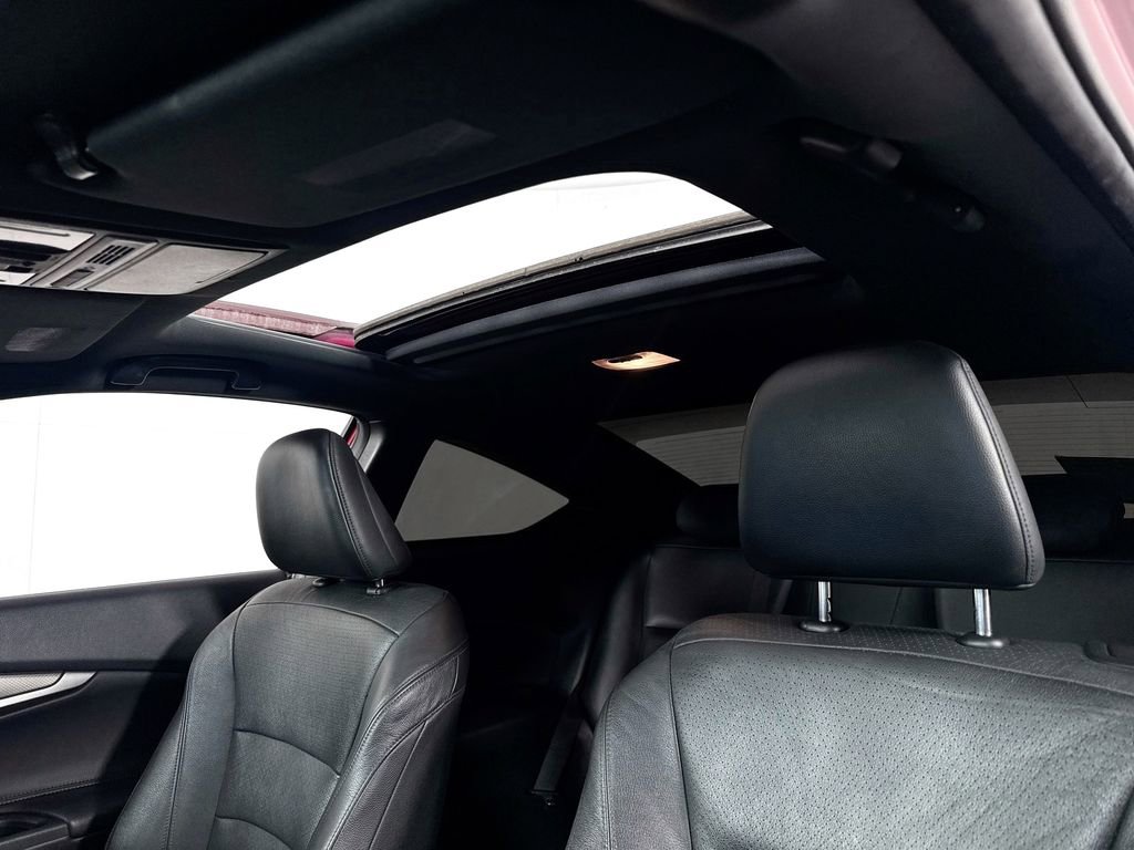 Used 2017 Honda Accord Touring image 25