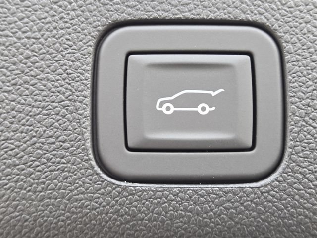 New 2026 GMC Yukon XL Elevation w/ Elevation Premium Package AWD/4WD image 23