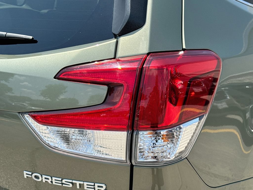 Used 2021 Subaru Forester Limited w/ Popular Package #3 AWD/4WD image 34