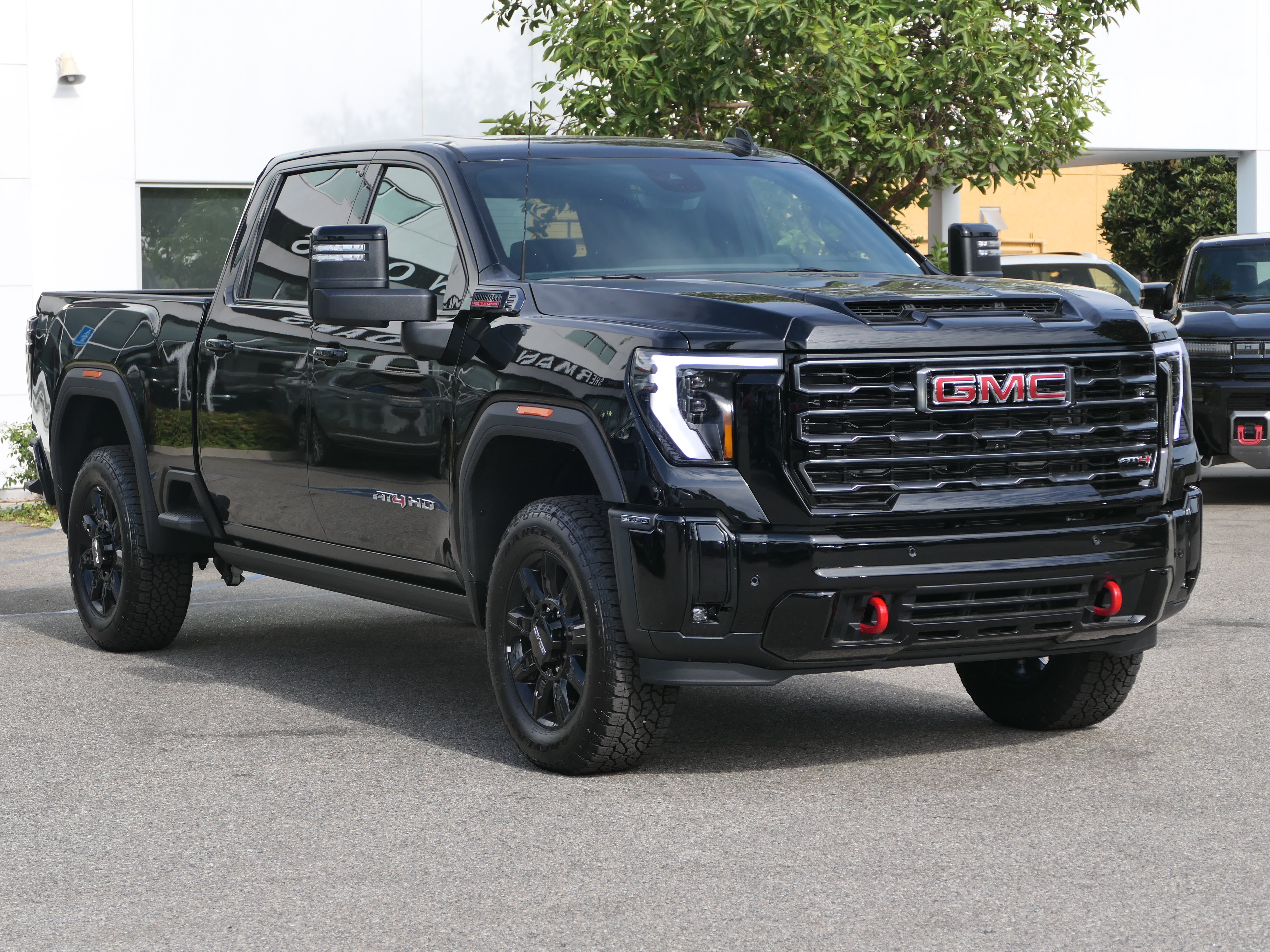 New 2026 GMC Sierra 2500 AT4 w/ AT4 Premium Plus Package AWD/4WD image 7