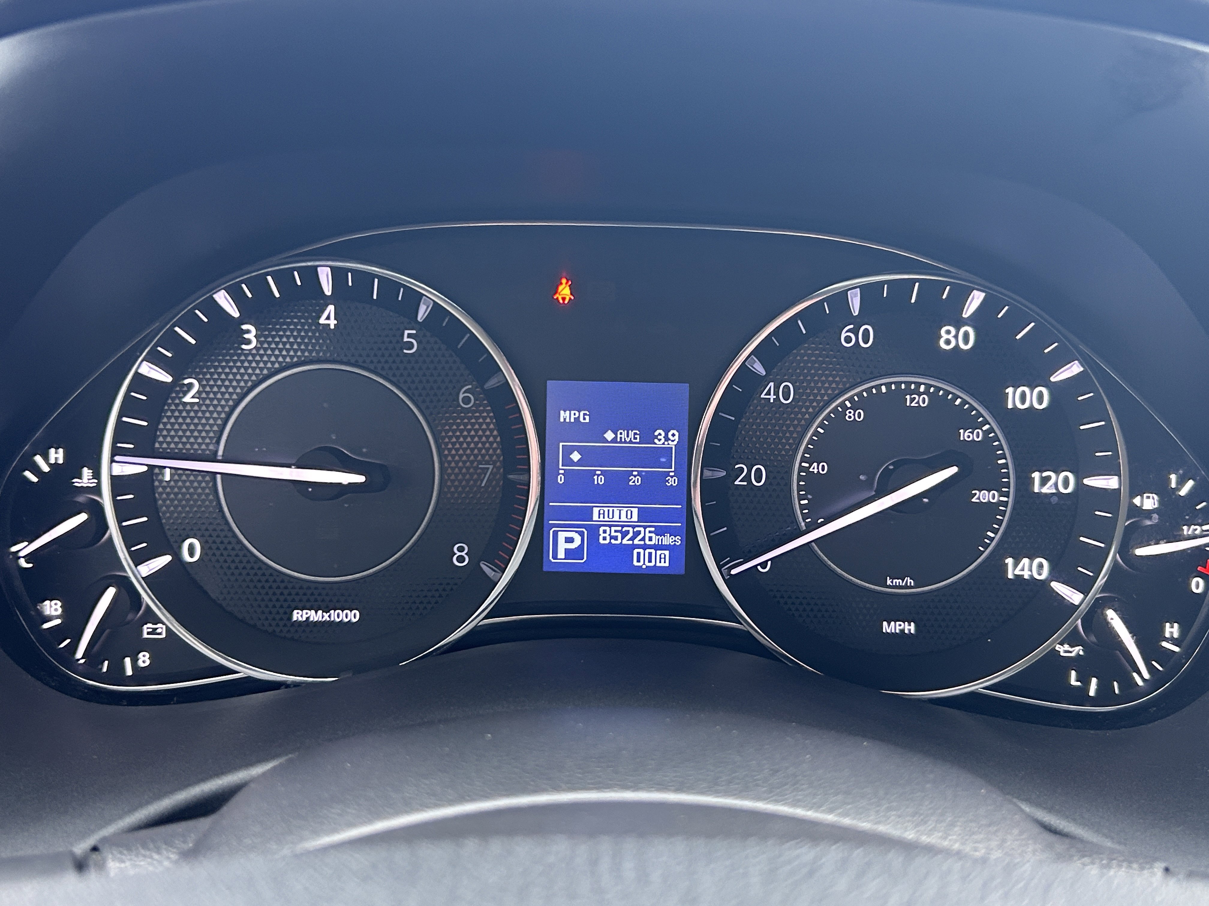 Used 2019 Nissan Armada Platinum image 12