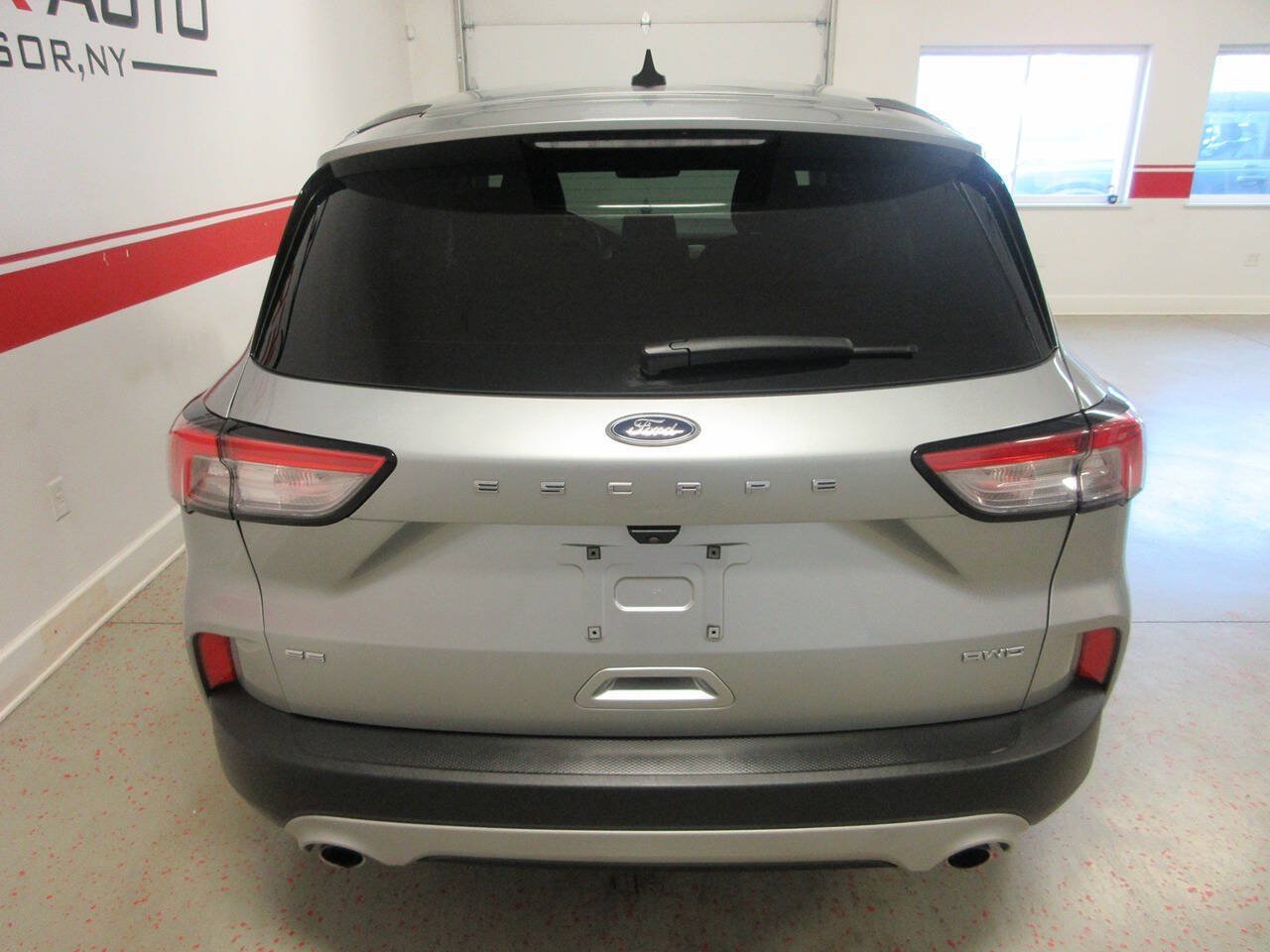 Used 2022 Ford Escape SE w/ Convenience Package AWD/4WD image 13