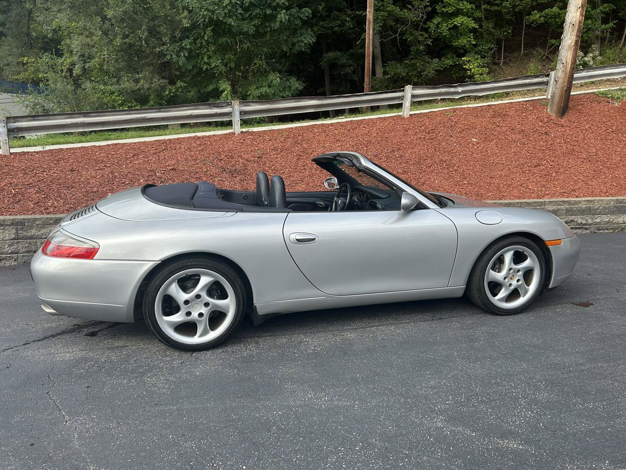 Used 1999 Porsche 911 Carrera 4 AWD/4WD image 13
