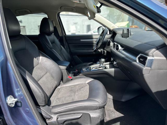 Used 2018 MAZDA CX-5 Touring image 19