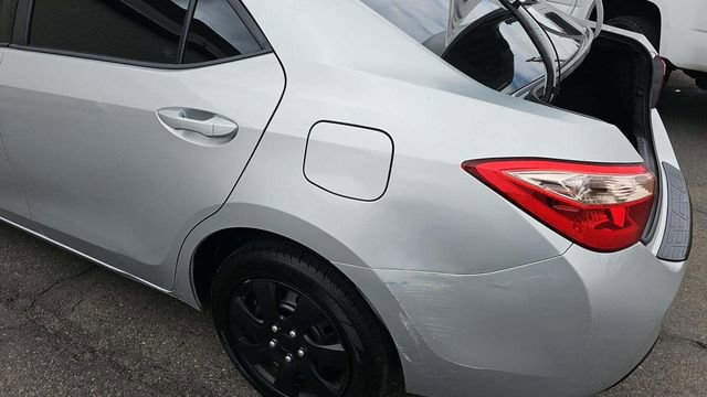 Used 2017 Toyota Corolla LE FWD image 12