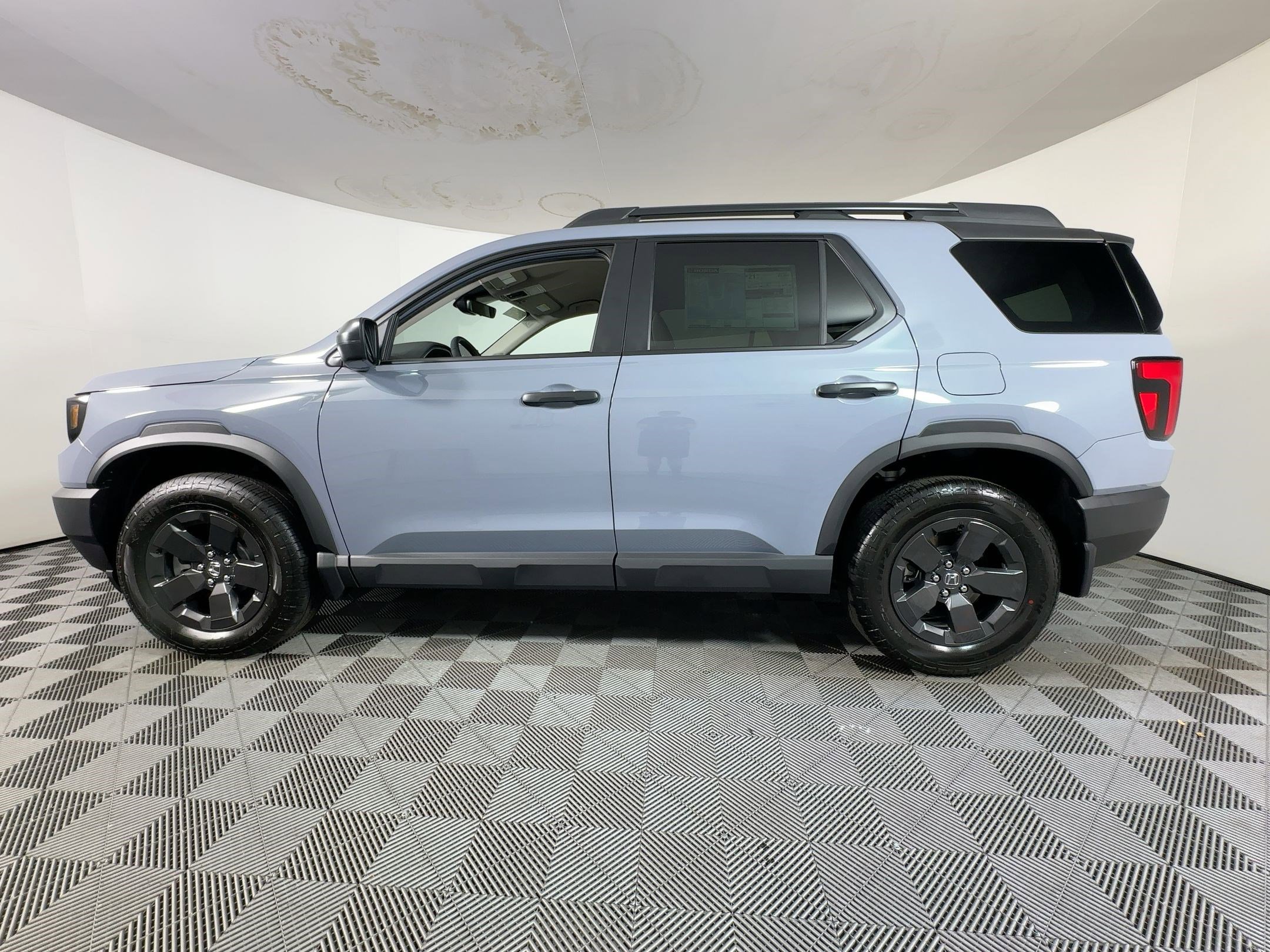 New 2026 Honda Passport RTL image 2