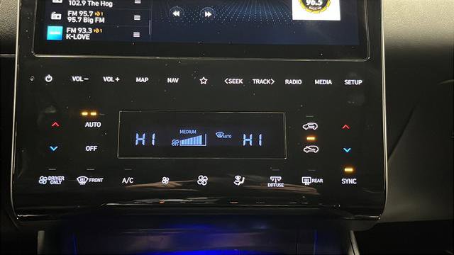 Used 2024 Hyundai Tucson Limited image 18