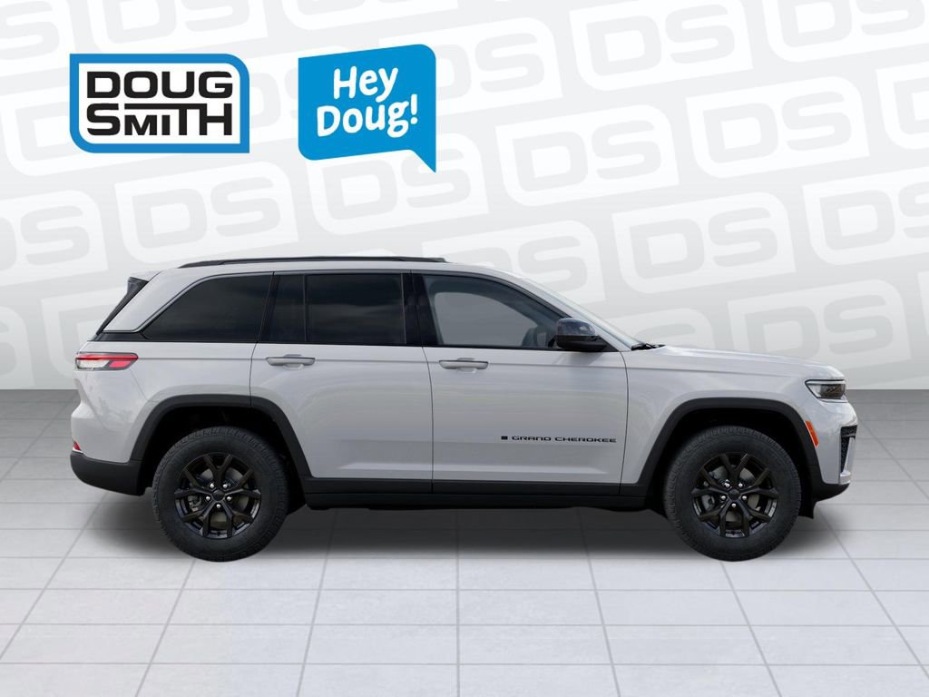 New 2026 Jeep Grand Cherokee Altitude AWD/4WD image 21
